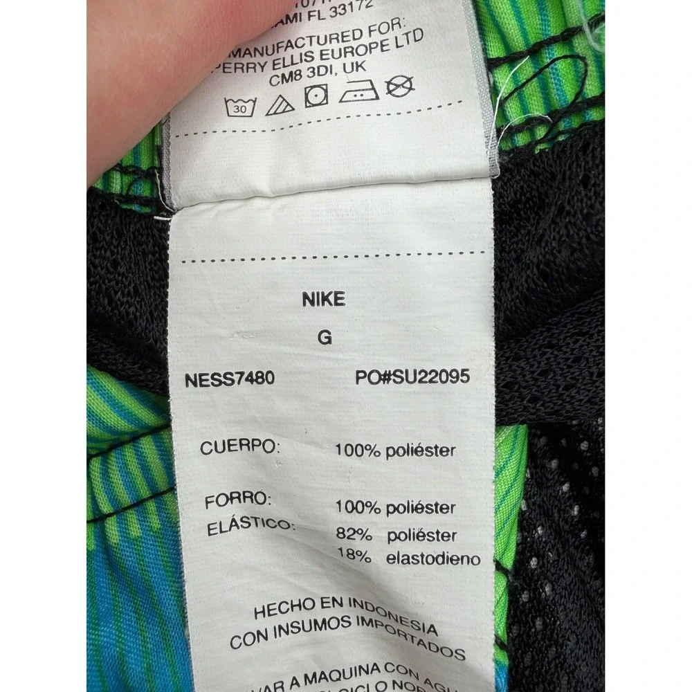 Nike Swim Trunks Men Large‎ Blue Green Striped Board Shorts NESS7480